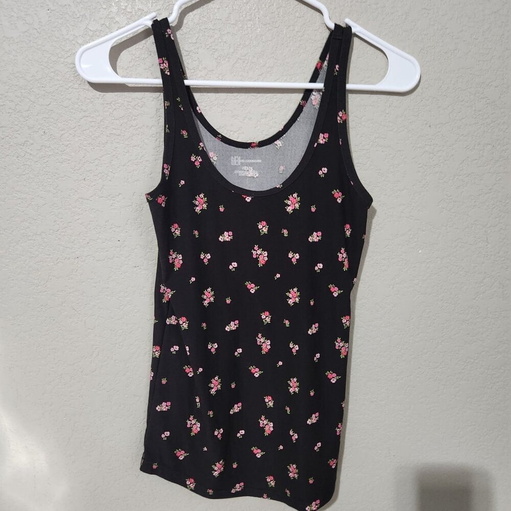 No Boundaries Tank Top Womens Size Small Floral Print Black